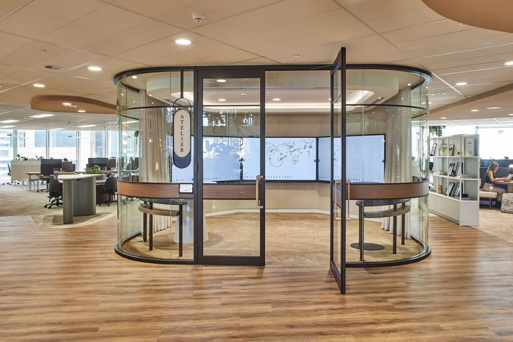 "Workspace Wonders: Delhi’s Leading Office Interior Designers Transforming Productivity"