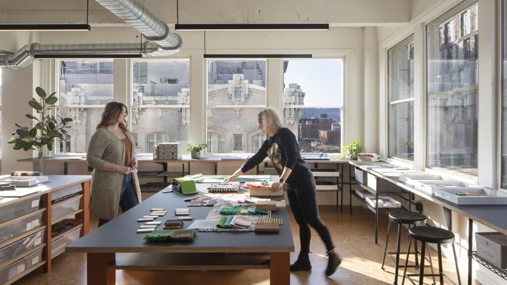 "Workspace Wonders: Elevating Offices with Delhi’s Best Interior Design Experts"