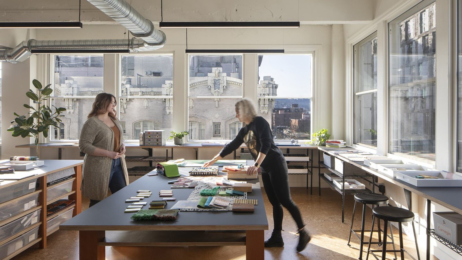 "Workspace Wonders: Elevating Offices with Delhi’s Best Interior Design ...