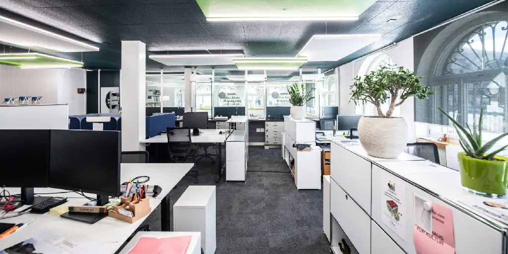 Best Office Interior Designer in Delhi NCR,